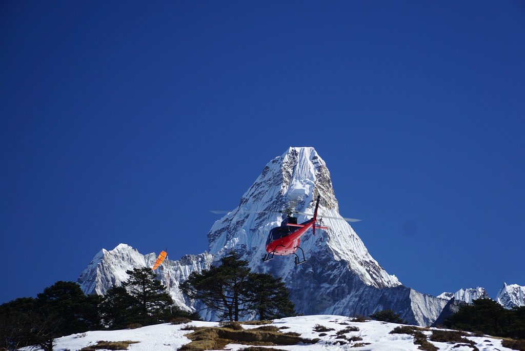 Everest Base Camp Helicopter Tour with Overnight Stay at Hotel Everest View