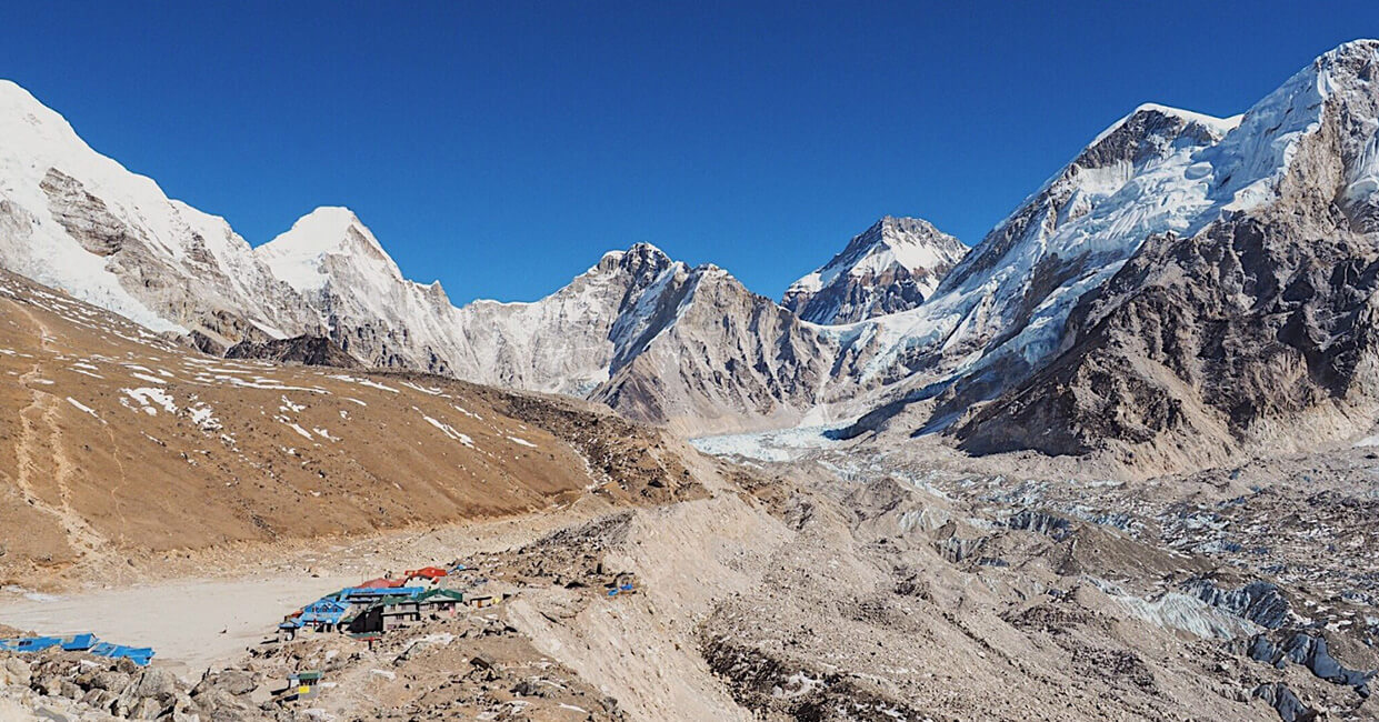 Free Everest Base Camp Trekking Itinerary, Cost and Highlights